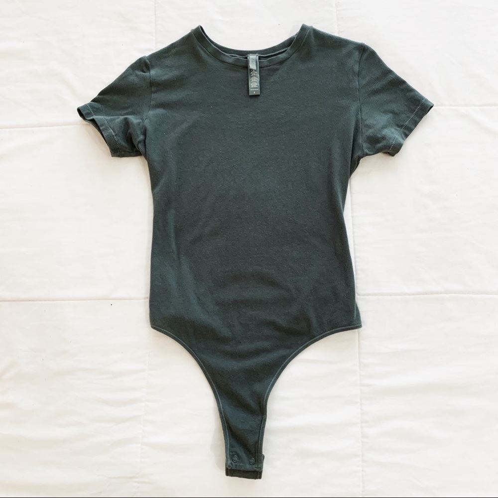 Skims everyday t shirt bodysuit in teal